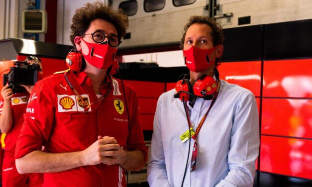 Ferrari: c’è aria di crisi tra Binotto e Elkann