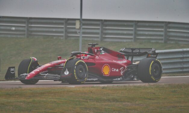 Ecco la Ferrari F1-75 in azione a Fiorano