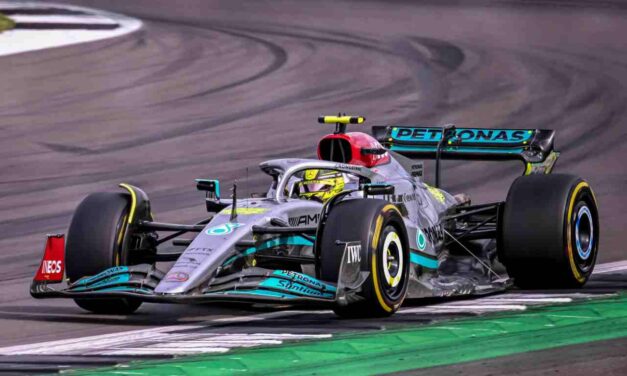 Mercedes: è stato dimezzato il gap da Ferrari e RedBull