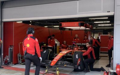 Test Pirelli: Sainz e Leclerc al Montmelo con la Ferrari SF-23