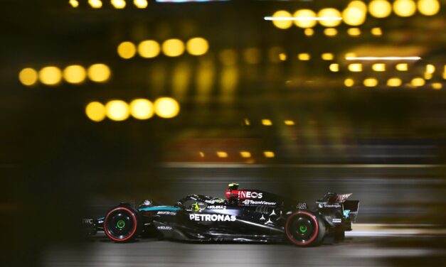 Bahrain FP2: Mercedes lead from Fernando Alonso at the front