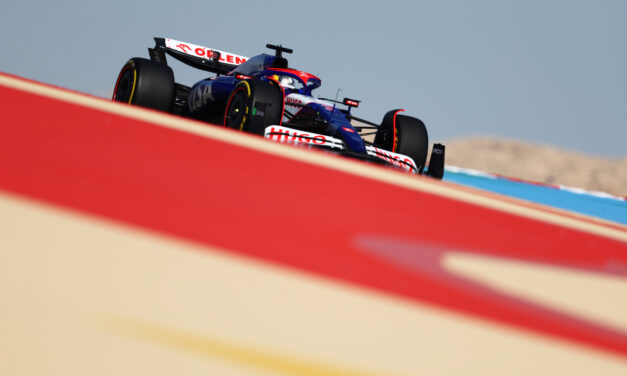 FP1 Bahrain: inizia la stagione con Ricciardo davanti alle McLaren