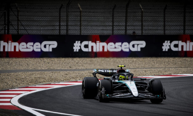 Hamilton: Mercedes still “experimenting” with set-up in China